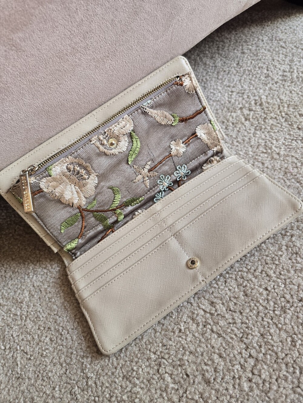 Celine Dion Floral Embroidered Wallet Beige Gold